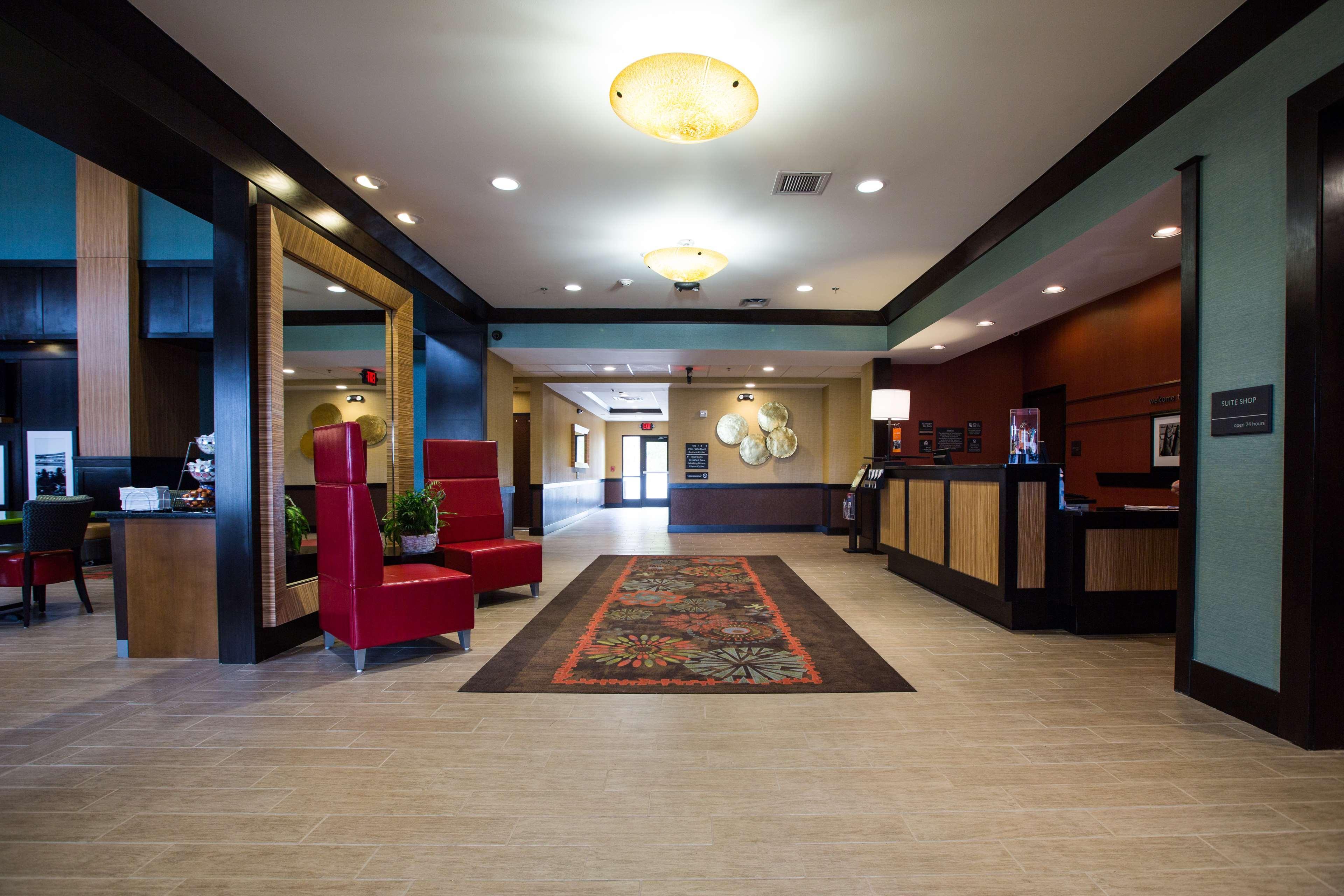 Hampton Inn & Suites Toledo/Westgate Exterior photo