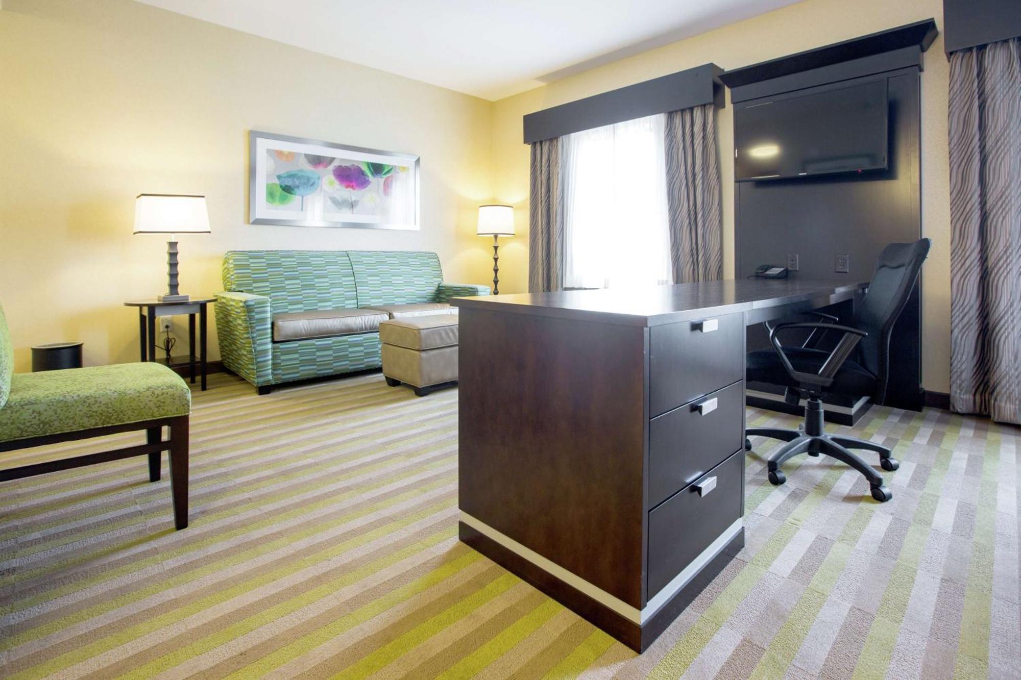 Hampton Inn & Suites Toledo/Westgate Exterior photo